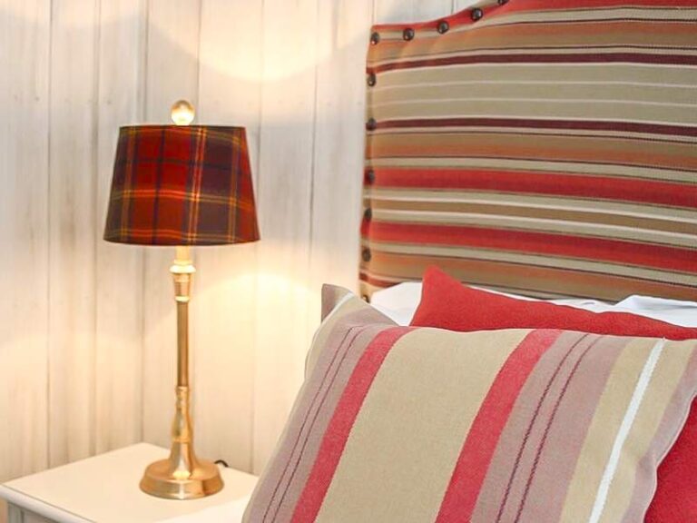 Islay Old School Cottages Self-Catering