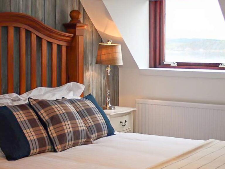 Islay Old School Cottages Self-Catering