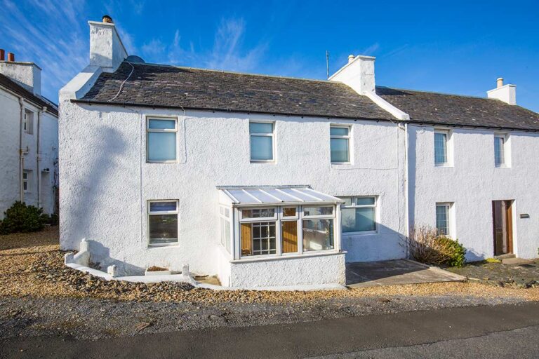 6 Pier Road Self-Catering Islay