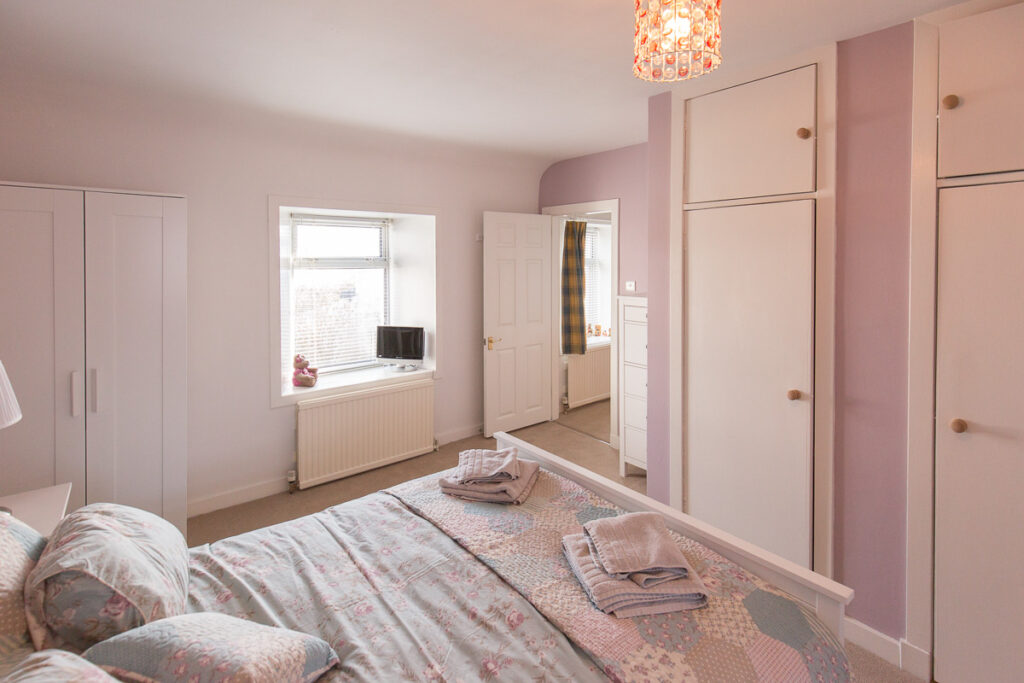 6 Pier Road Self-Catering Islay