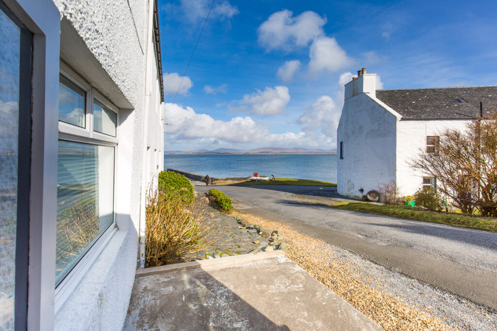 6 Pier Road Self-Catering Islay